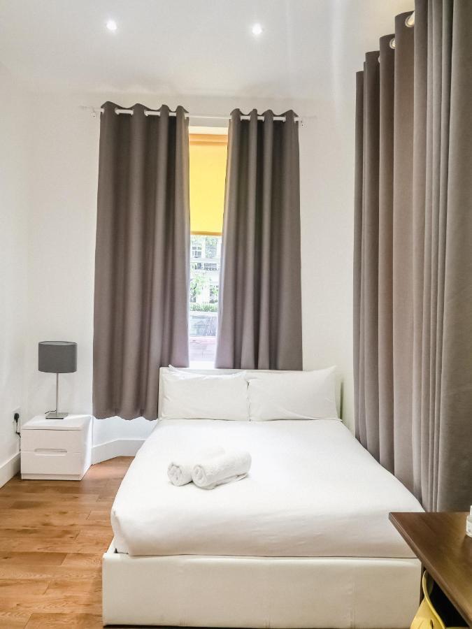 Titiwangsa One Accomodation At Paddington Londres Exterior foto