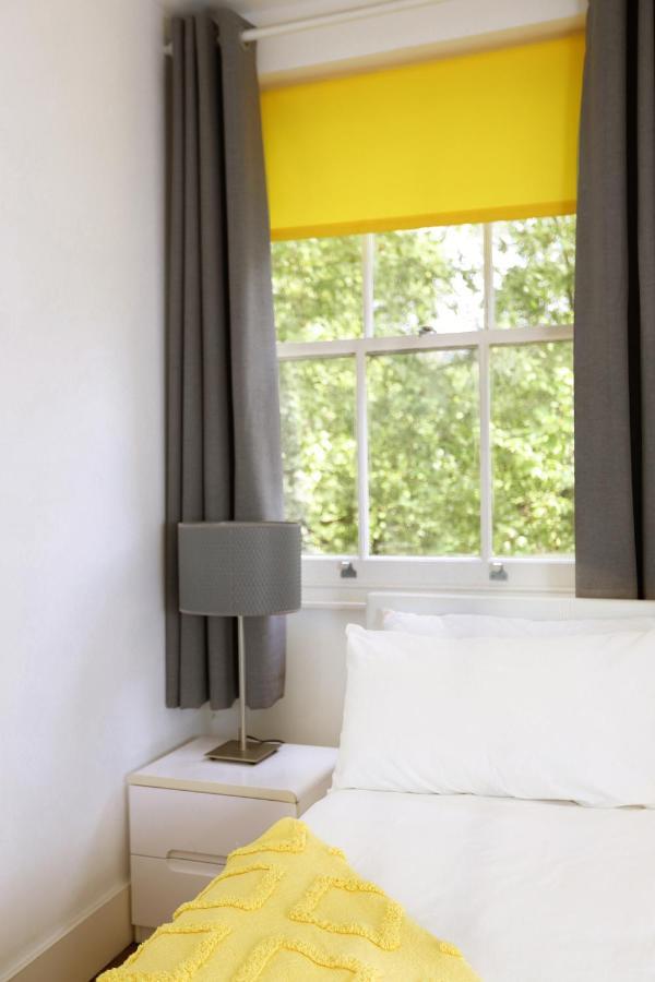 Titiwangsa One Accomodation At Paddington Londres Exterior foto